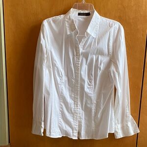 The Limited “Essential Shirt”White Button-Down Shirt